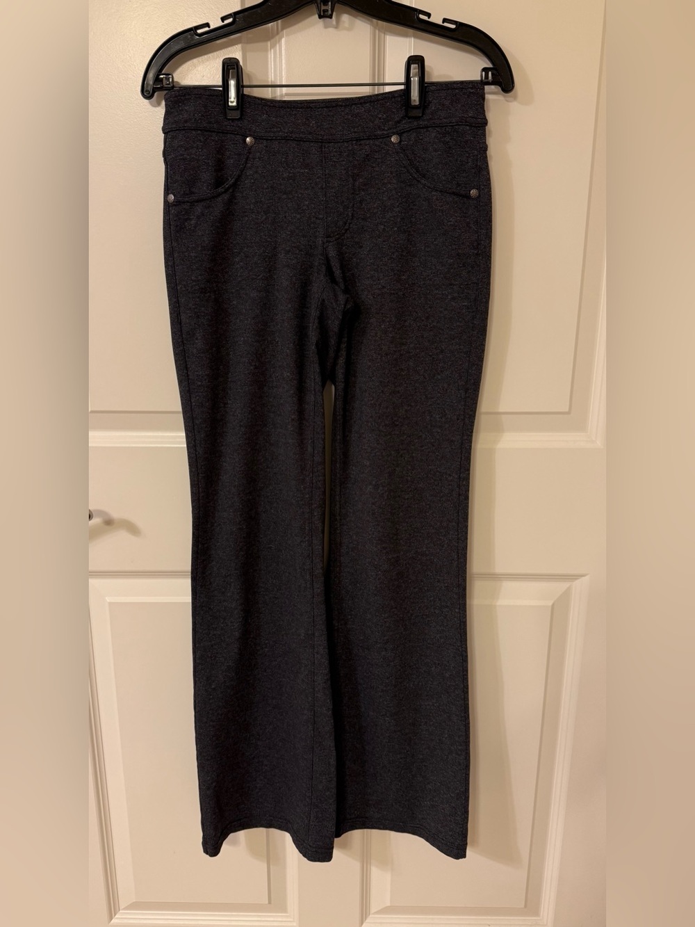 Athleta Bootcut Classic Stretch Yoga Pants Grey Women’s XS EUC Soft Quality